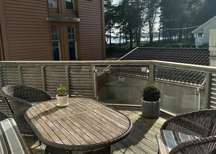 Great By Sjosanden With Sea View